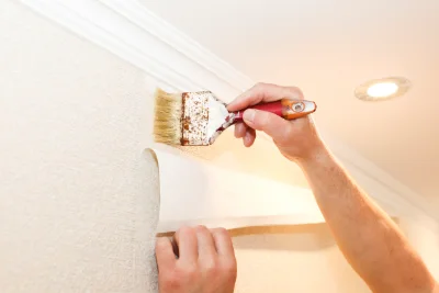 Pose de papier peint à Gindou — revêtements muraux et toiles de verre